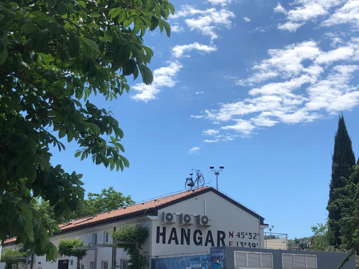 Hangar Apartments Izola Luaran gambar