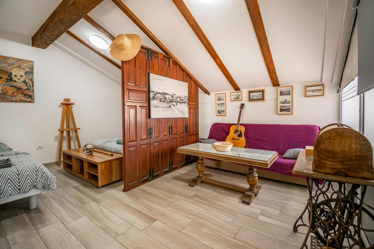 Hangar Apartments Izola Luaran gambar