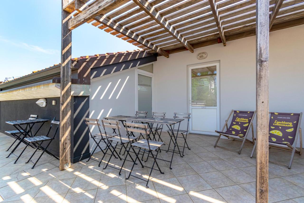 Hangar Apartments Izola Luaran gambar