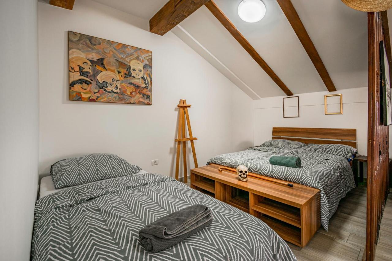 Hangar Apartments Izola Luaran gambar