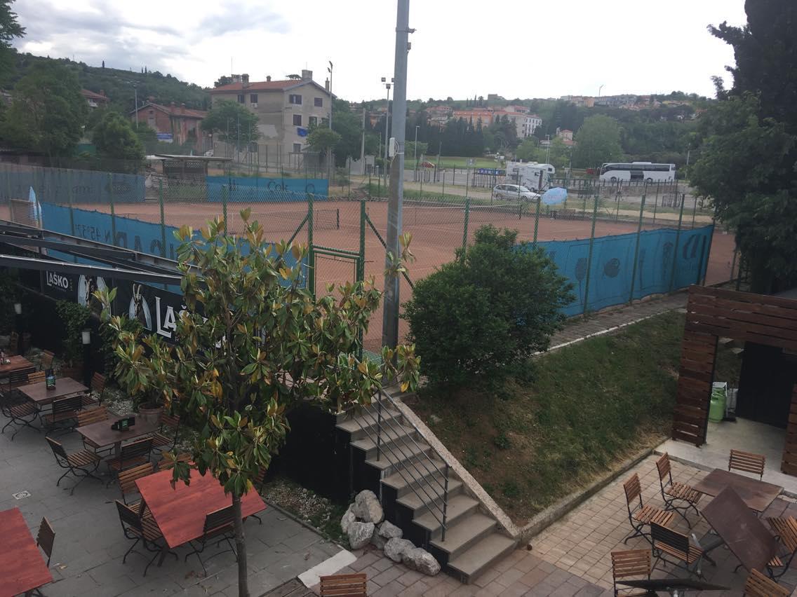 Hangar Apartments Izola Luaran gambar